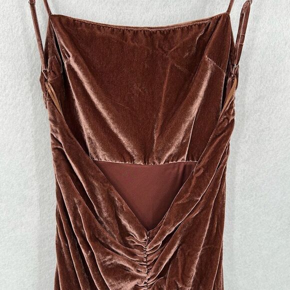NWT Zara Brown Velvet Ruched Spaghetti Strap Maxi Dress Size XS - Picture 3 of 12